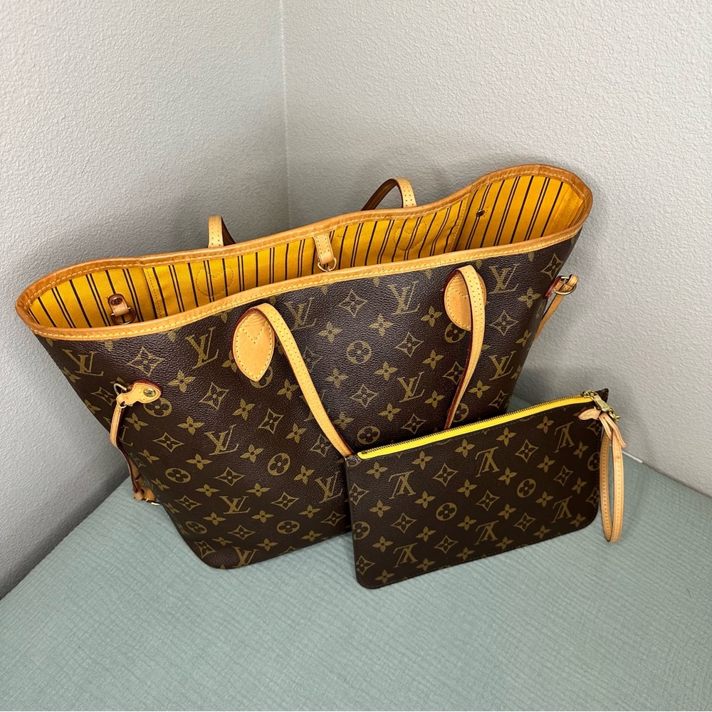 Yellow Interior Louis Vuitton Neverfull MM